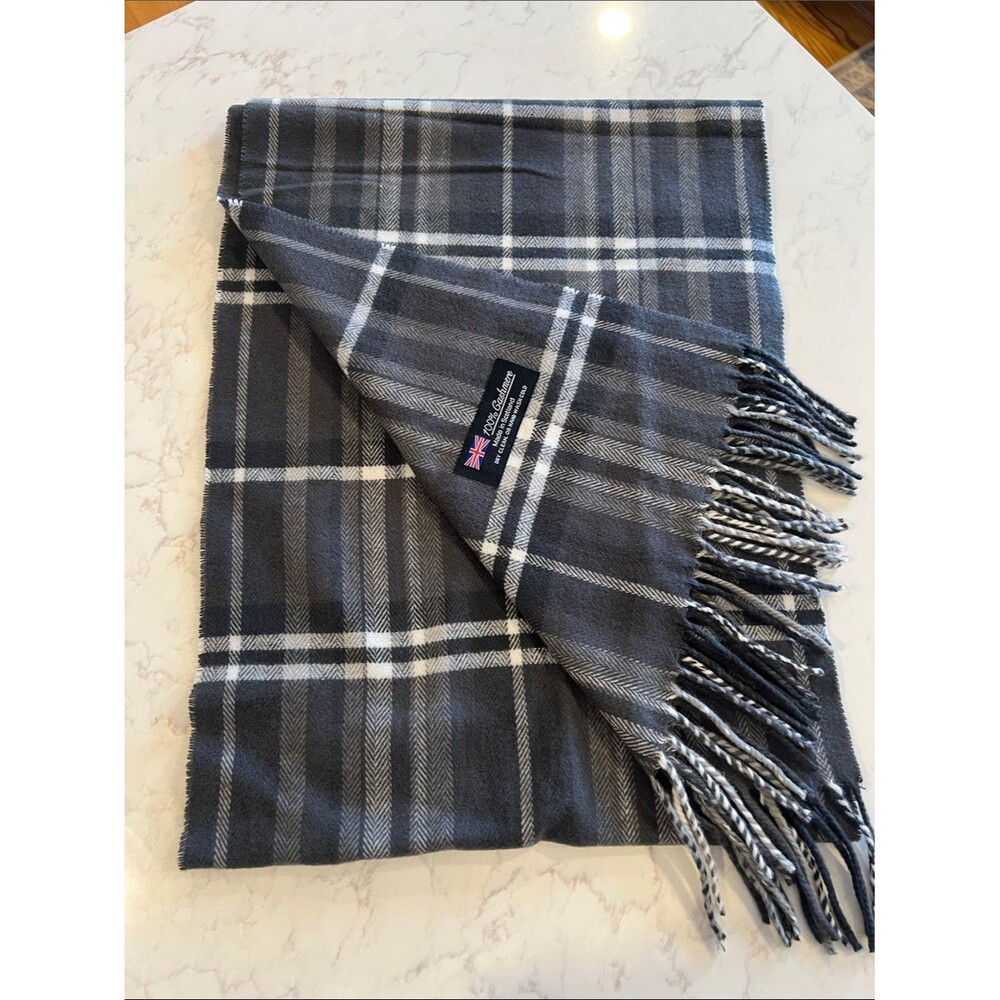 100% Cashmere Grey Plaid Fringe Scarf - Made in Scotland, Men's Accessory